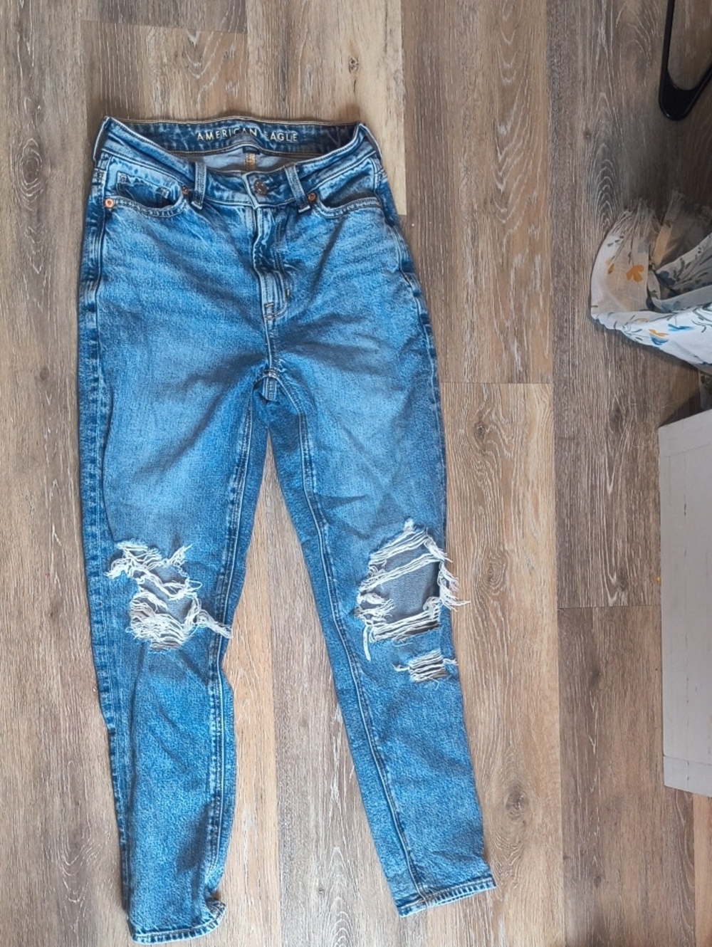 American Eagle Outfitters Light Blue Ripped Skinny Jeans